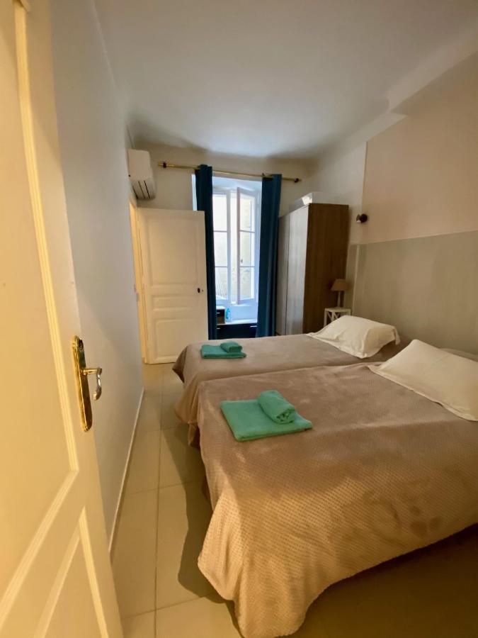 Appartement 2 Chambres - Suquet, Terrasse Et Parking Cannes Exterior foto